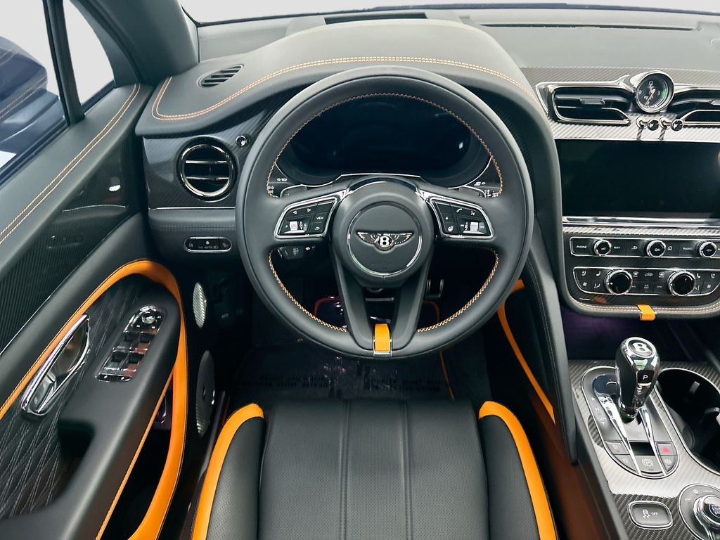 Thumbnail: 2026 Bentley Bentayga - 10