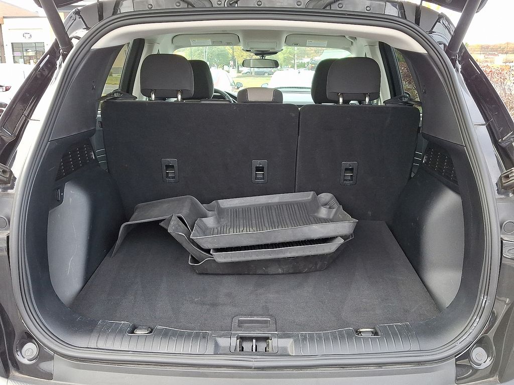 Thumbnail: 2022 Ford Escape - 30