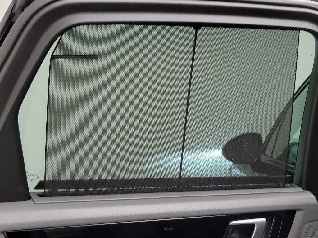 Thumbnail: 2022 Porsche Cayenne - 22