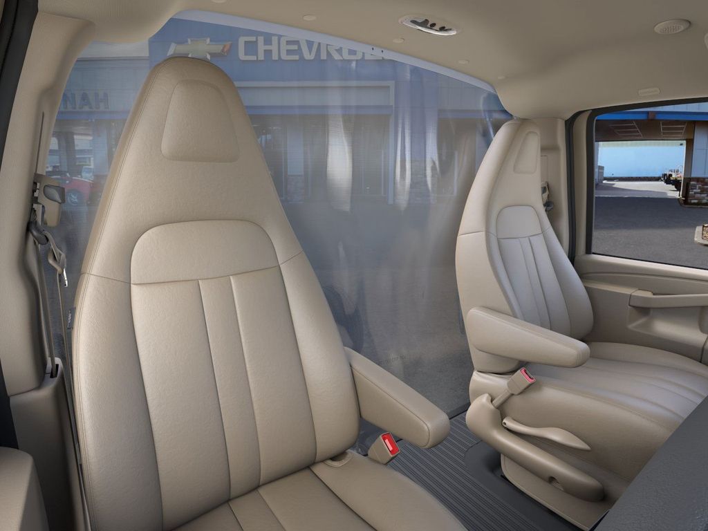 2025 Chevrolet Express 3500 Work Van