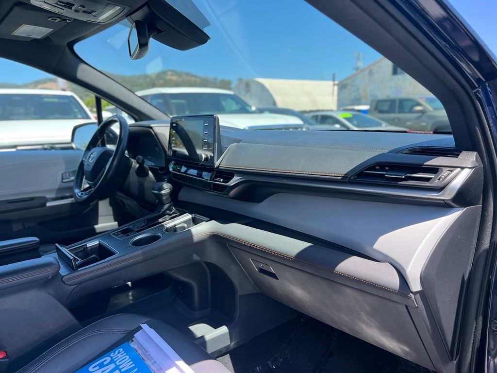 Used 2021 Toyota Sienna Van