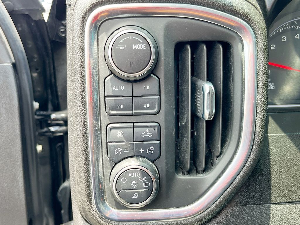 2021 Chevrolet Silverado 1500 LT Trail Boss - 9