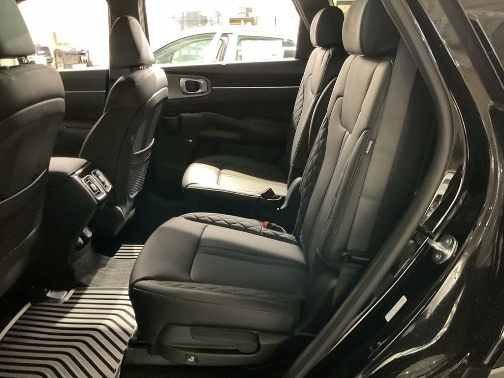 New 2026 Black Kia SX Prestige image 22