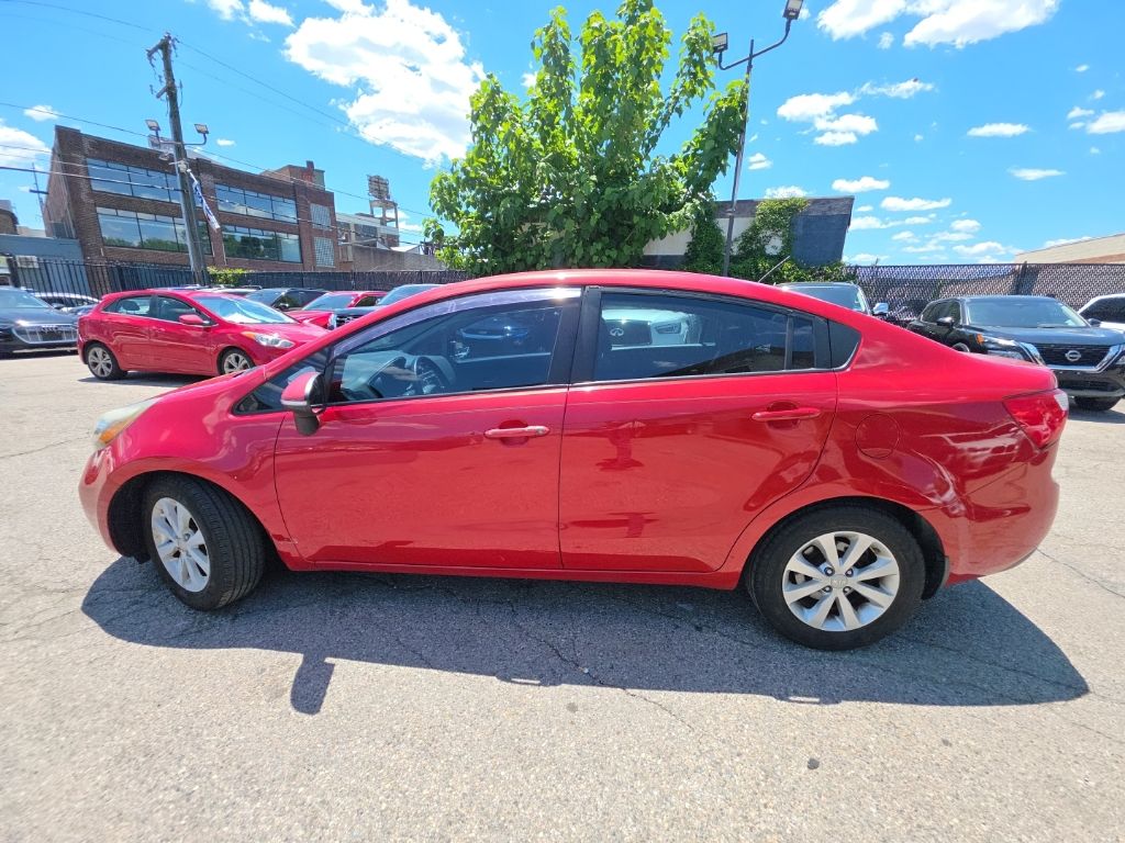 used 2013 Kia Rio car