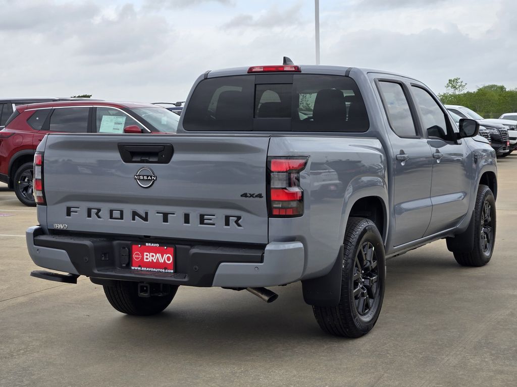 View vehicle photo 3