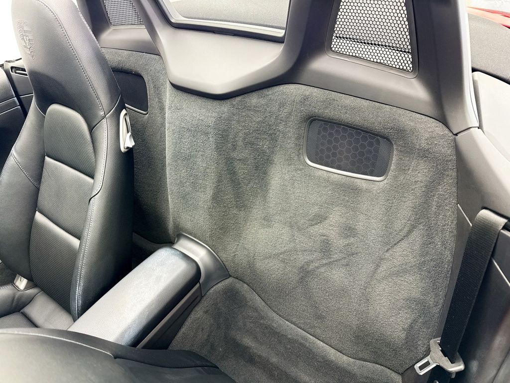 Thumbnail: 2022 Porsche 718 Boxster - 18