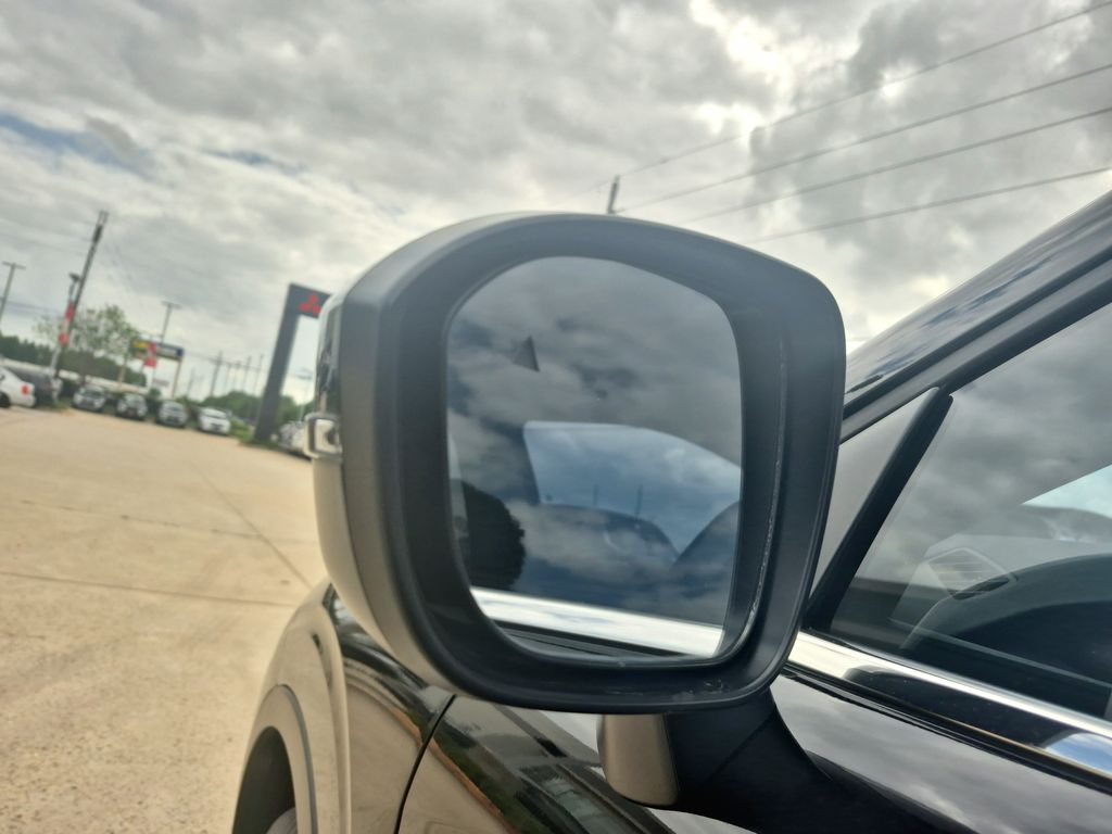 2025 Mitsubishi Outlander ES Black at Emmons Autoplex