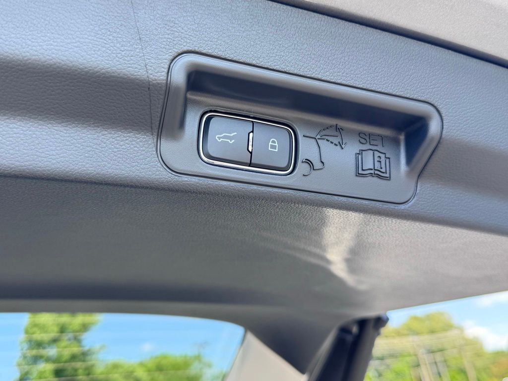 FordExplorer43