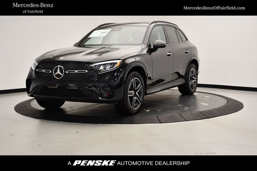 2025 Mercedes-Benz GLC 300 -
                Fairfield, CT