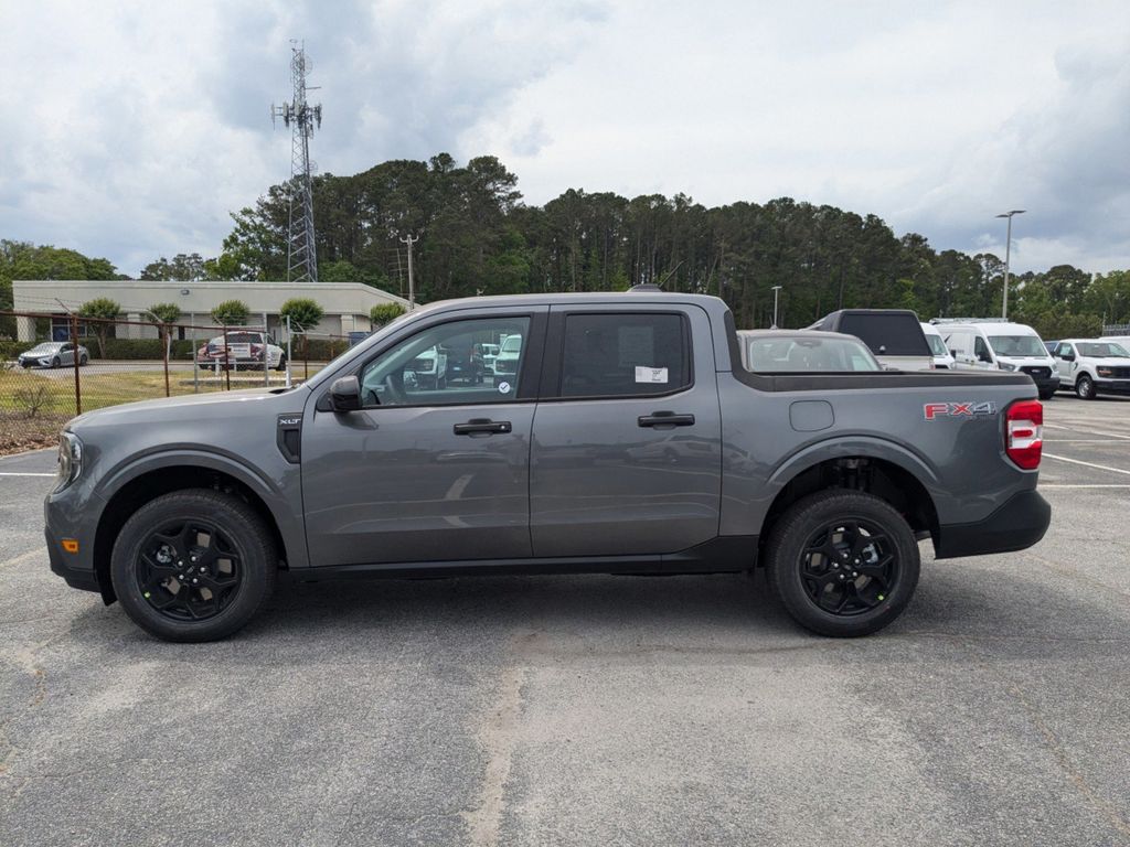 2025 Ford Maverick XLT