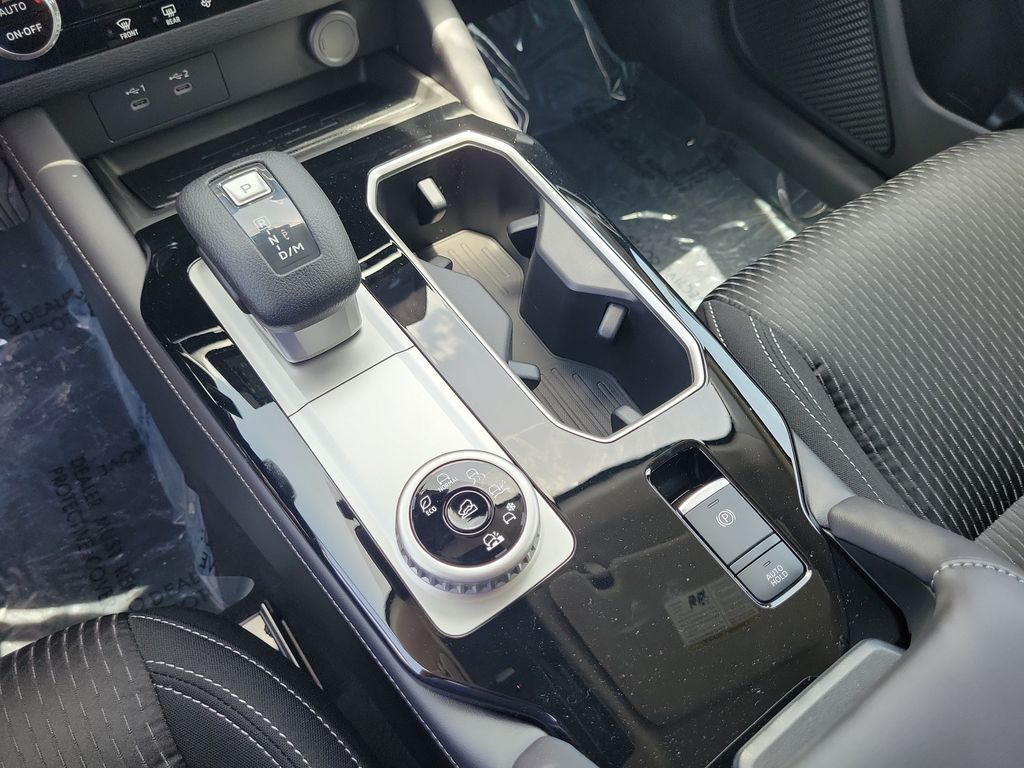 2026 Mitsubishi Outlander ES - Photo 23