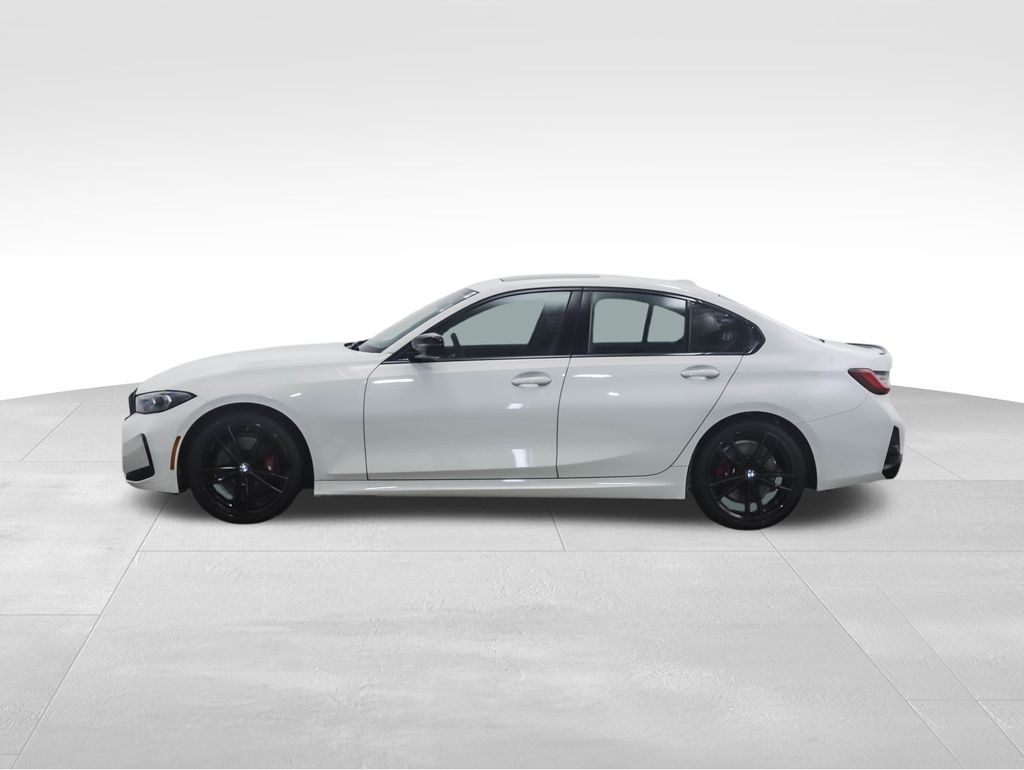 Thumbnail: 2023 BMW 3 Series - 2