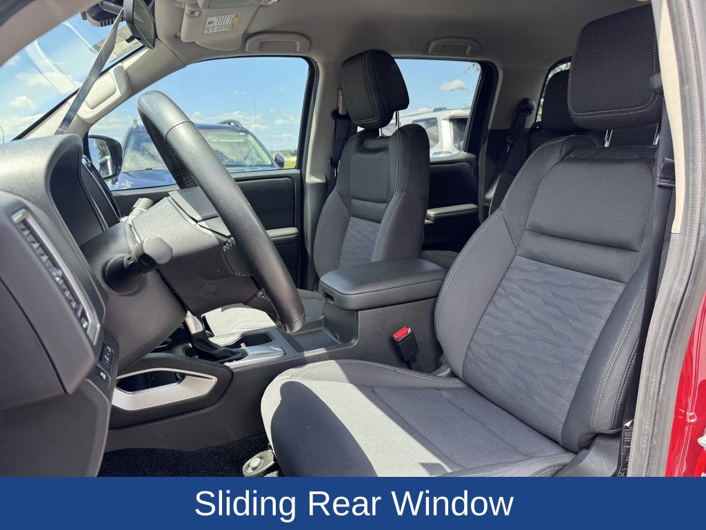2024 Nissan Frontier Crew Cab SV 4x4