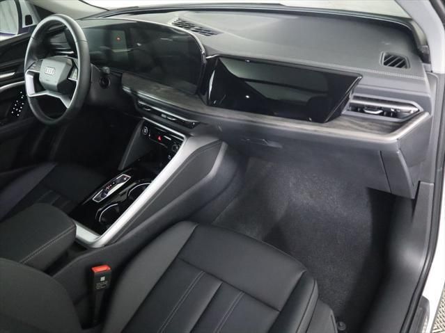 Thumbnail: 2025 Audi Q5 - 19