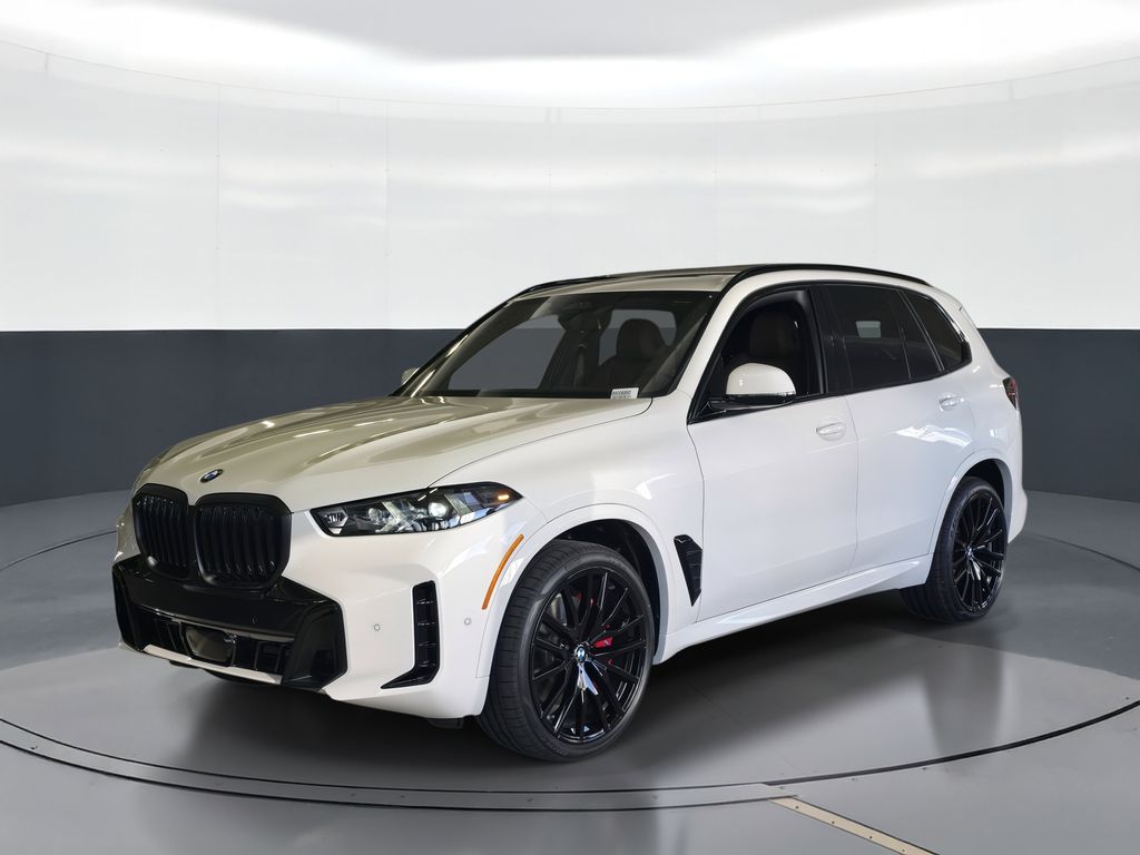 2025 BMW X5 M60i