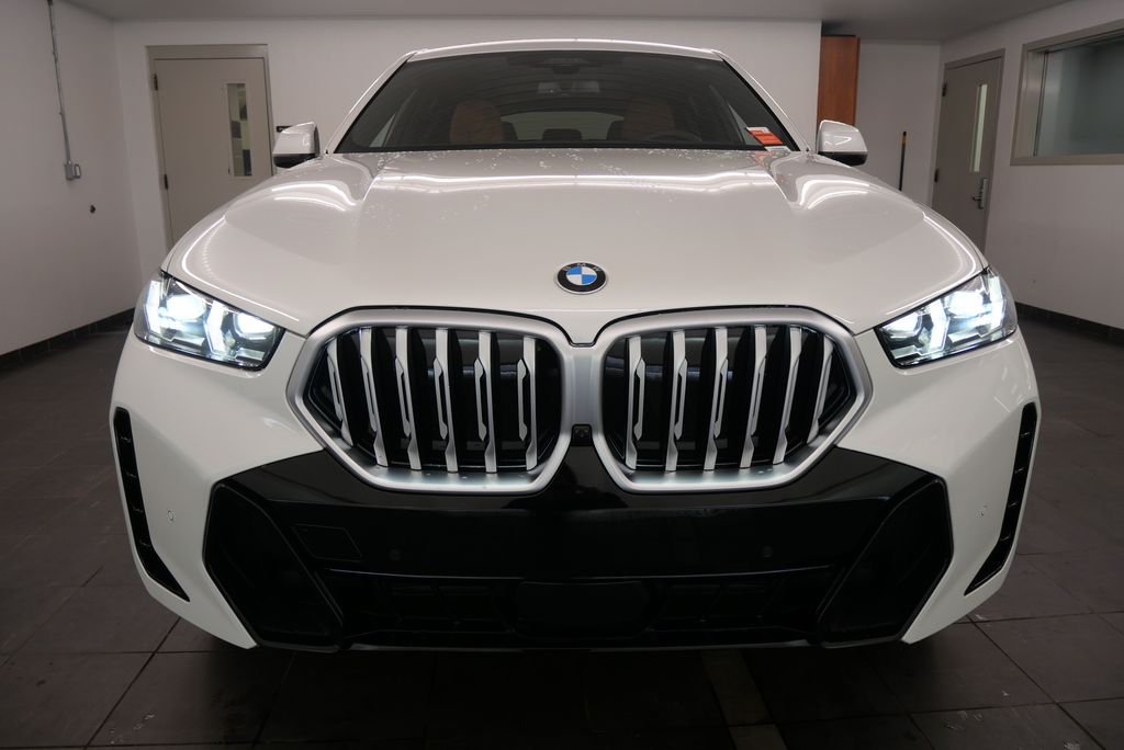 2025 BMW X6 xDrive40i 9