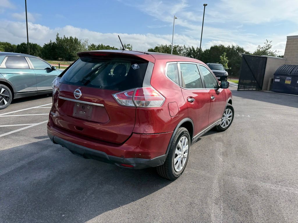 Thumbnail: 2015 Nissan Rogue - 4