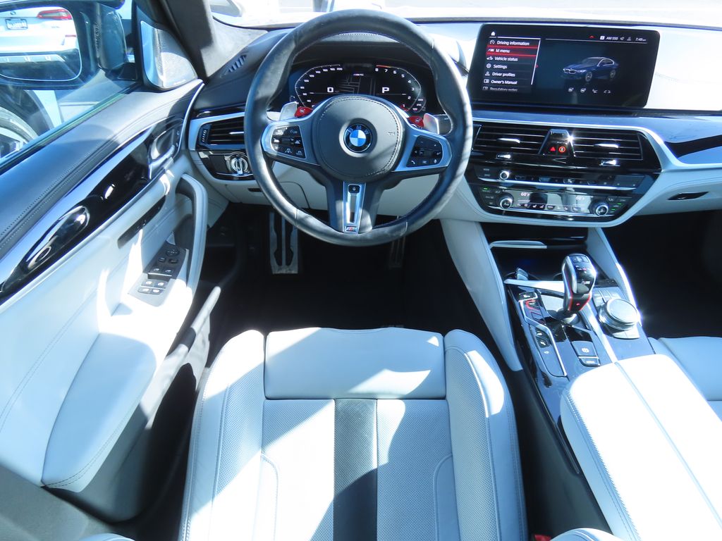 Thumbnail: 2023 BMW M5 - 5