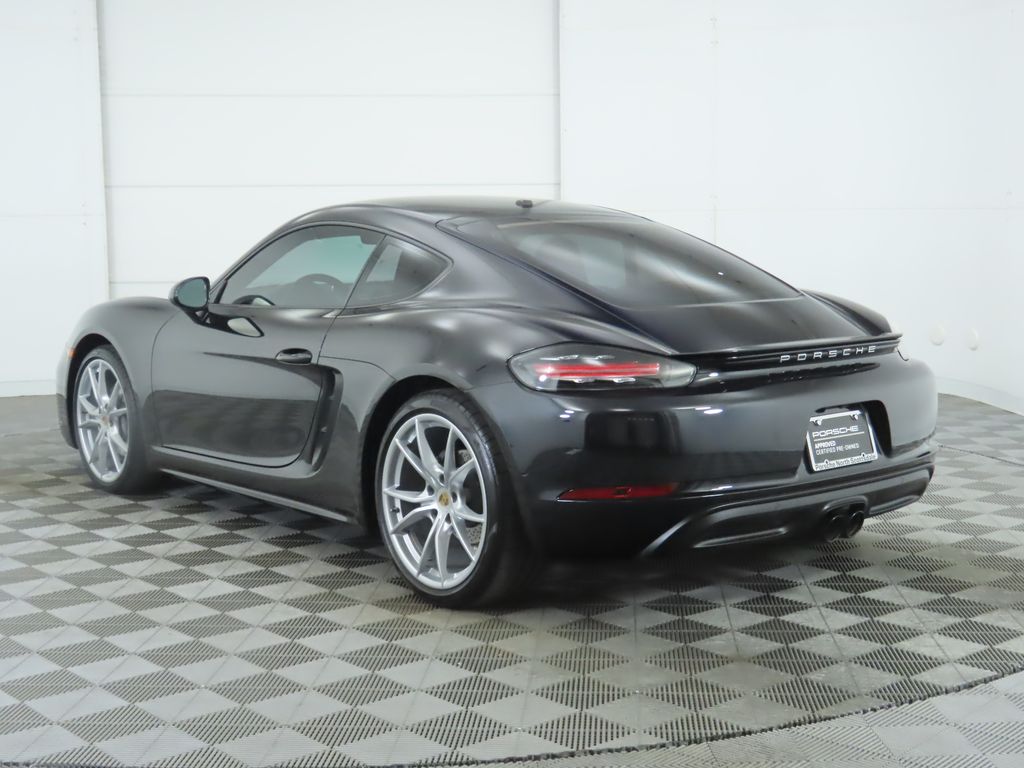 2024 Porsche 718 Cayman  3