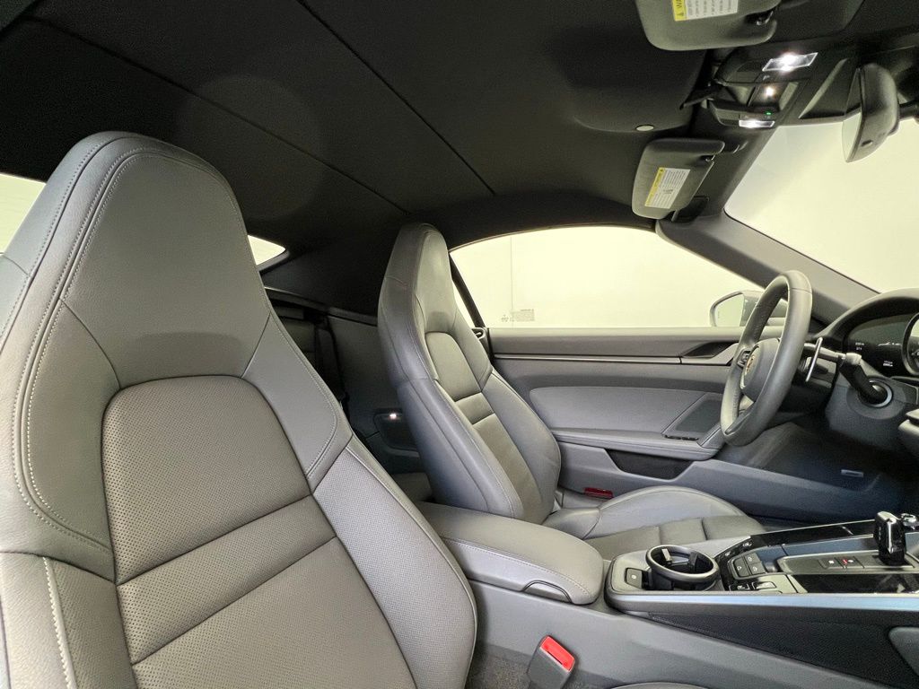 Thumbnail: 2021 Porsche 911 - 17