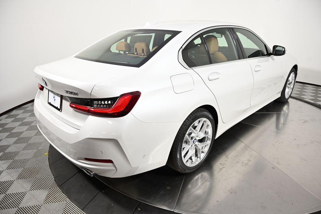 Thumbnail: 2025 BMW 3 Series - 5