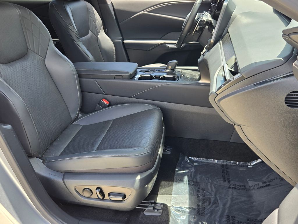 2023 Lexus RX - $41,558