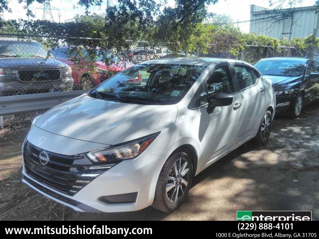 2024 Nissan Versa 1.6 S