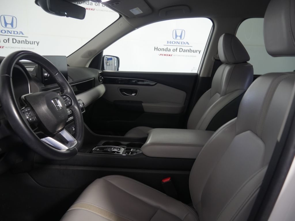 Thumbnail: 2023 Honda Pilot - 14