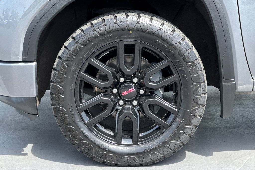used 2021 GMC Sierra 1500 car, priced at $27,918