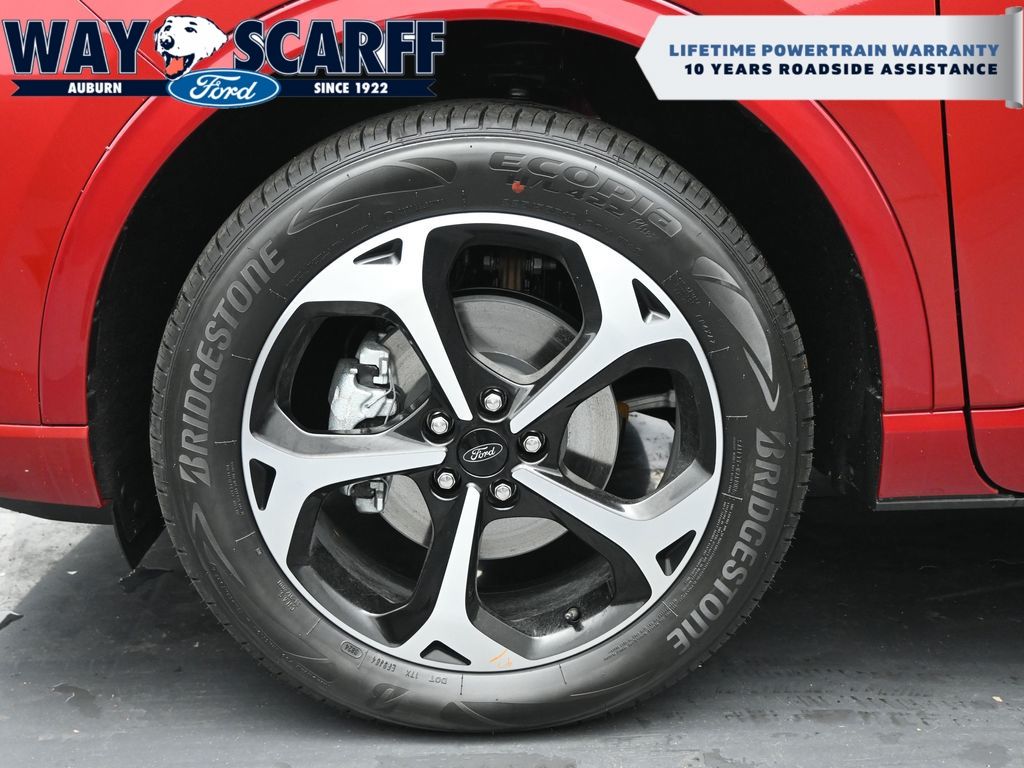 2025 Ford Escape ST-Line Elite
