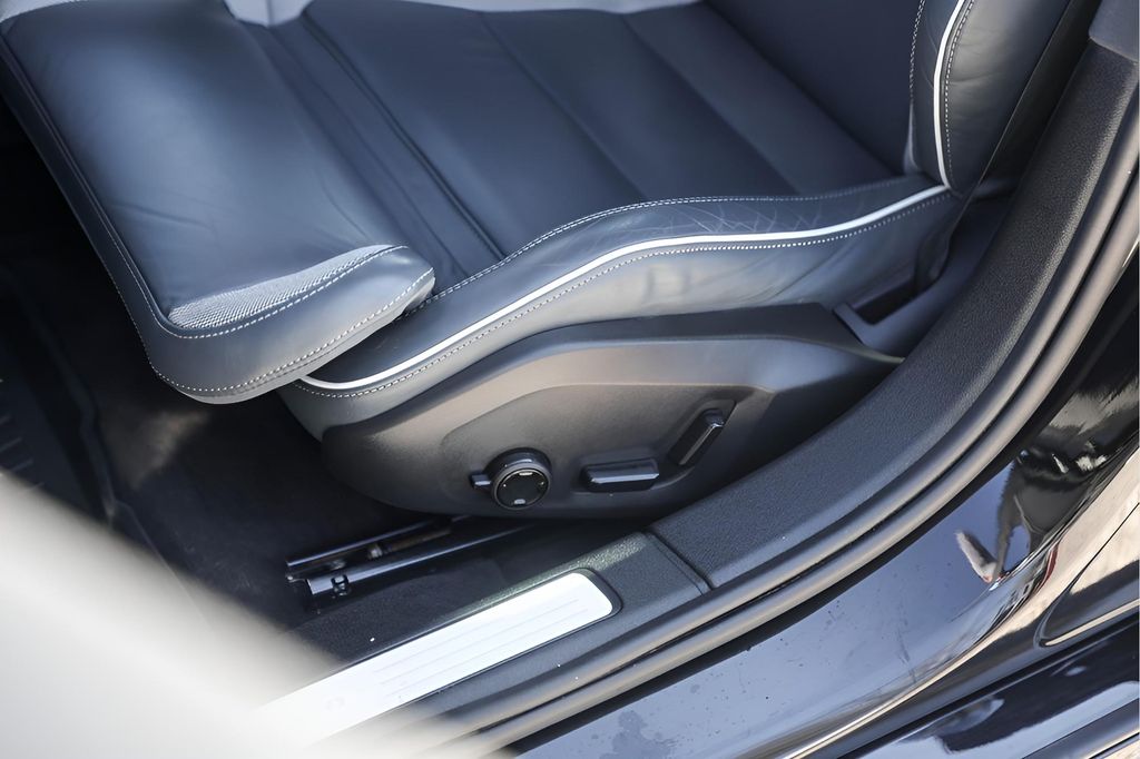 Used Car 2022 Volvo S60  B5 R-design For Sale Under $25,000 In Austin, Texas