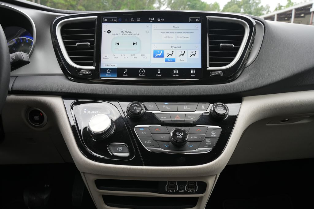 2023 Chrysler Pacifica Touring L White at Parkway Family Mazda