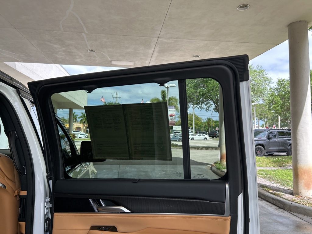 Used 2025 White Jeep Series III image 51