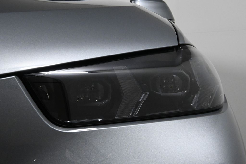 Thumbnail: 2026 BMW X5 - 11