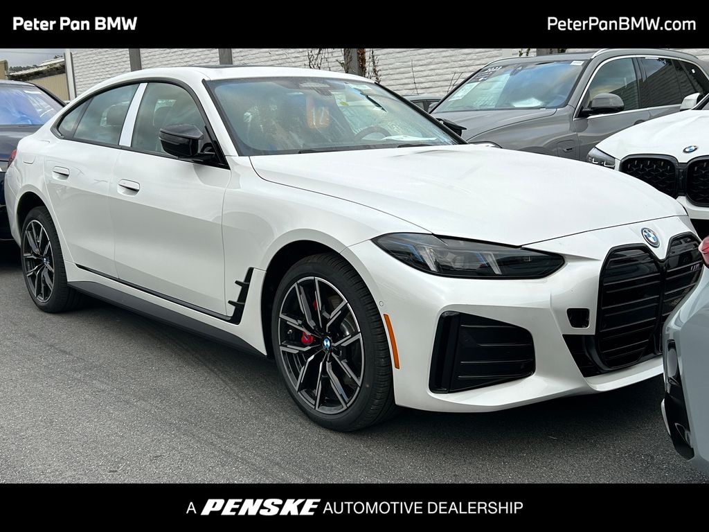 Thumbnail: 2025 BMW i4 - 1