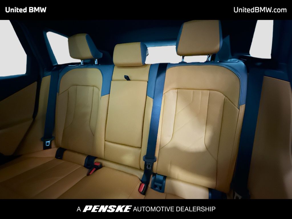 Thumbnail: 2026 BMW X3 - 13