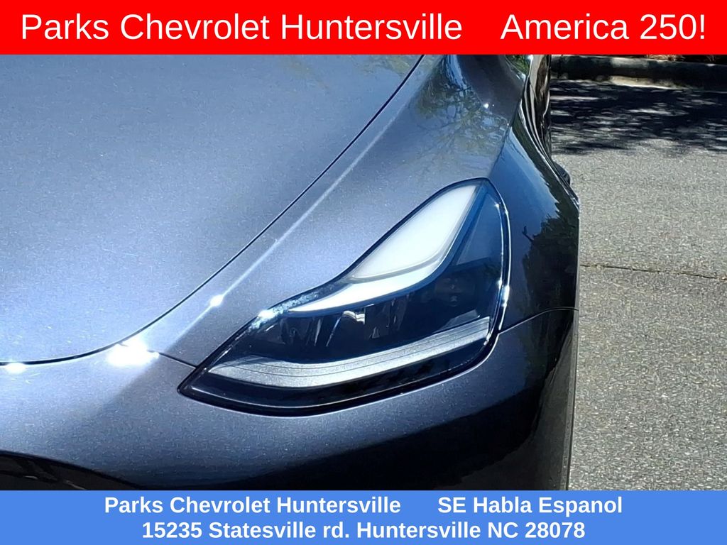 TeslaModel Y26