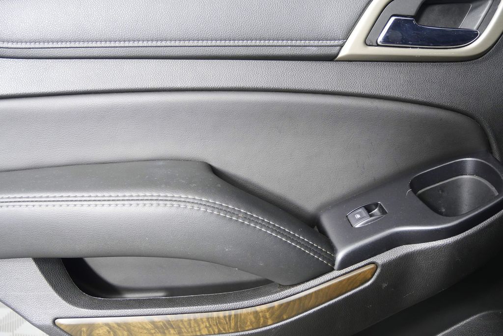 Thumbnail: 2018 GMC Yukon - 12