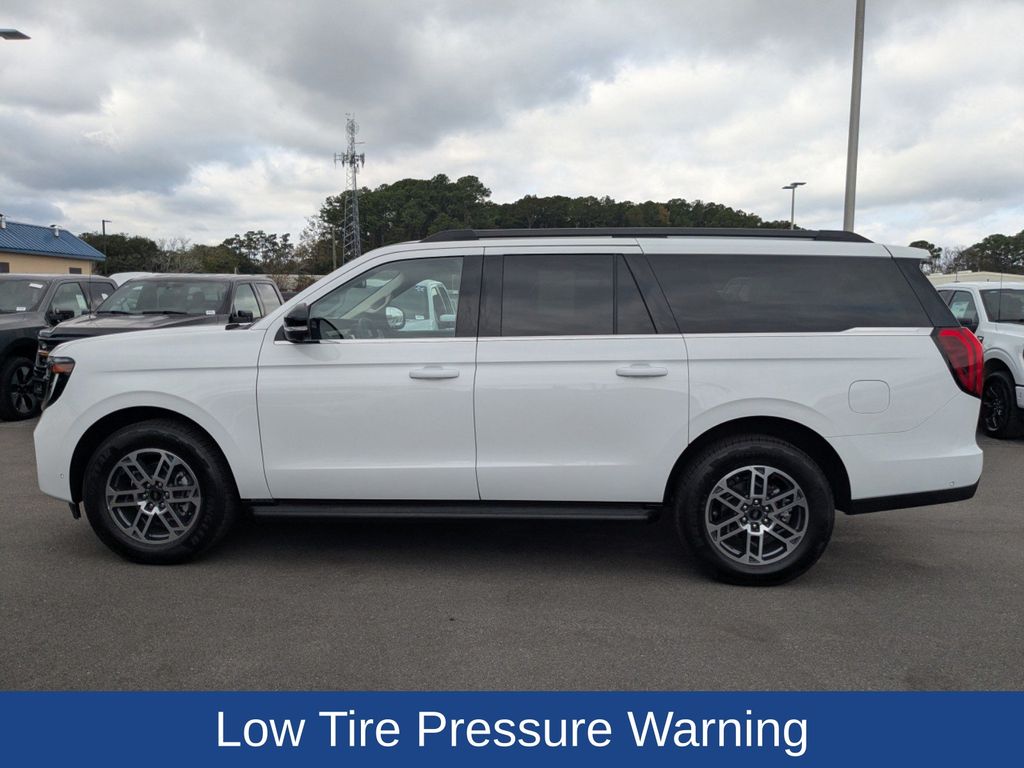 2025 Ford Expedition Active MAX