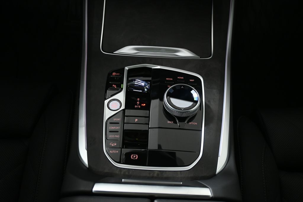 Thumbnail: 2026 BMW X5 - 24