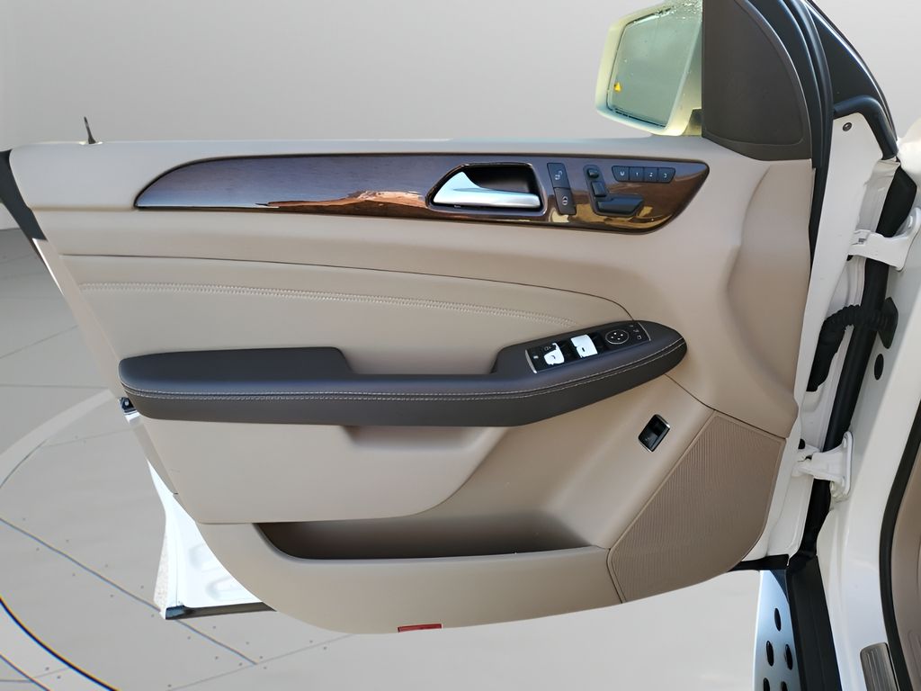 Used Car 2015 Mercedes-benz M-class  Ml 350 For Sale Under $15,000 In Austin, Texas