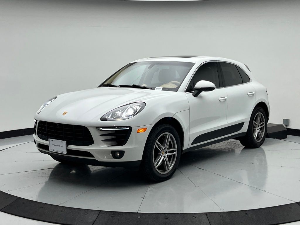 2016 Porsche Macan S -
                  Chantilly, VA