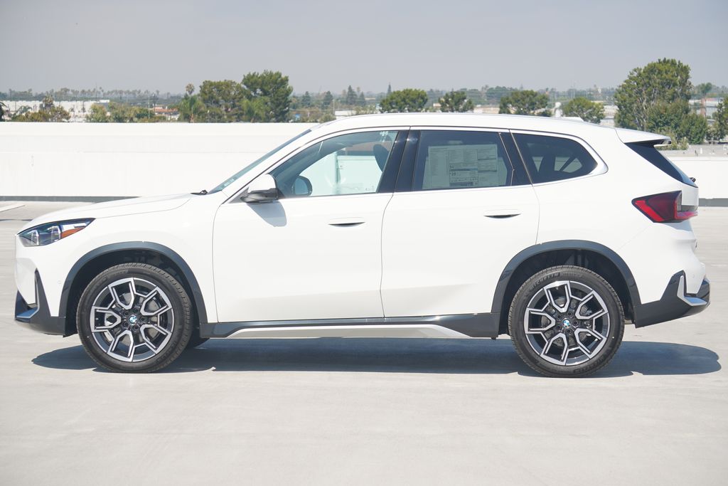 Thumbnail: 2025 BMW X1 - 4