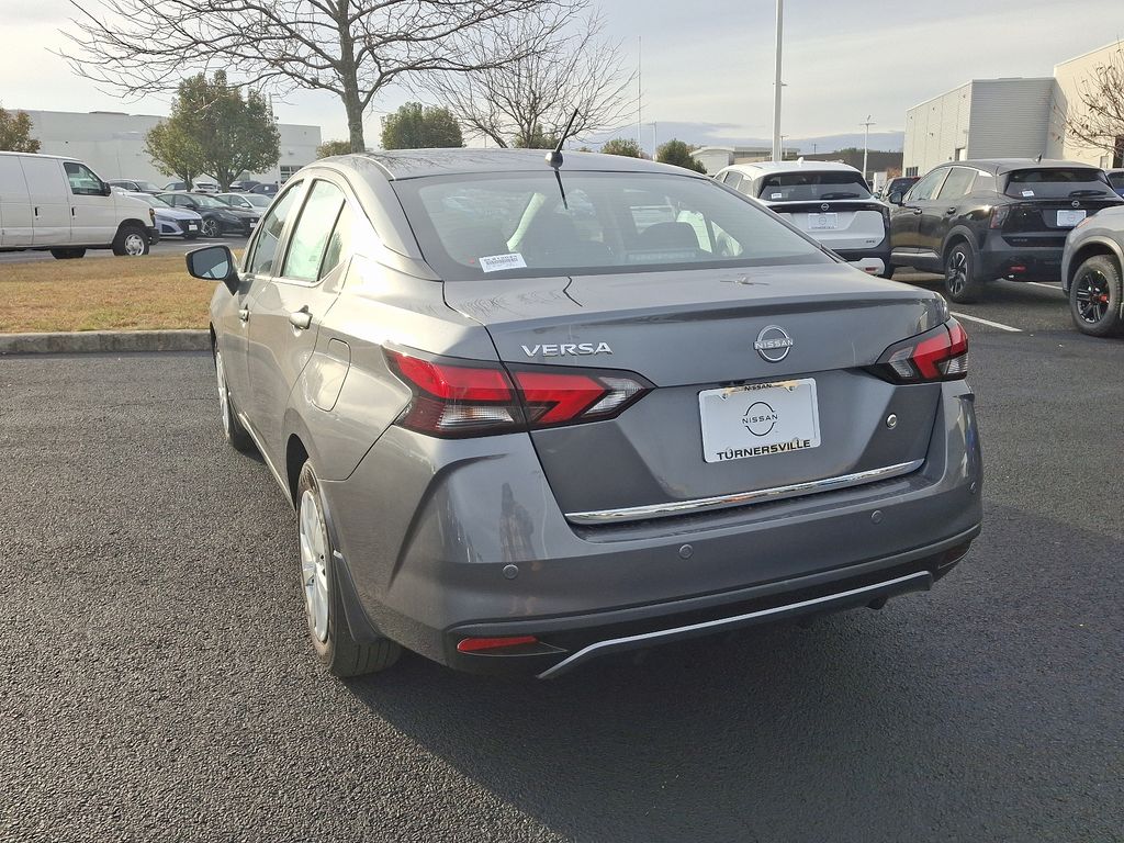 2025 Nissan Versa S 3