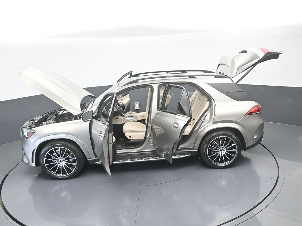 Used 2022 Gold Mercedes-Benz GLE 350 image 68
