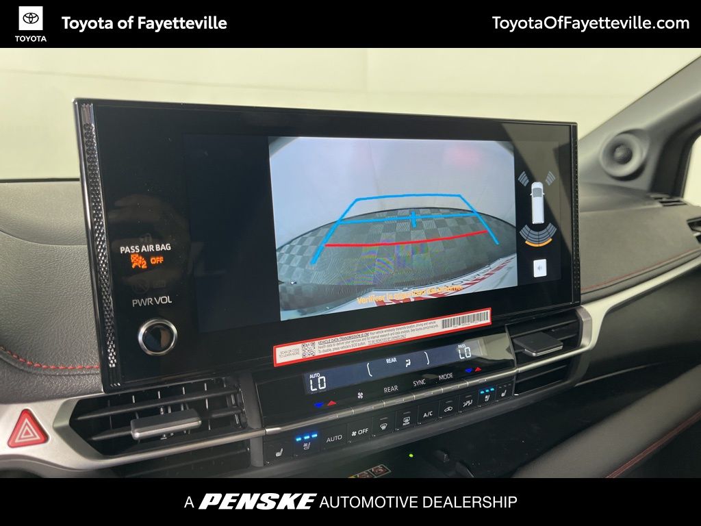 Thumbnail: 2025 Toyota Sienna - 30