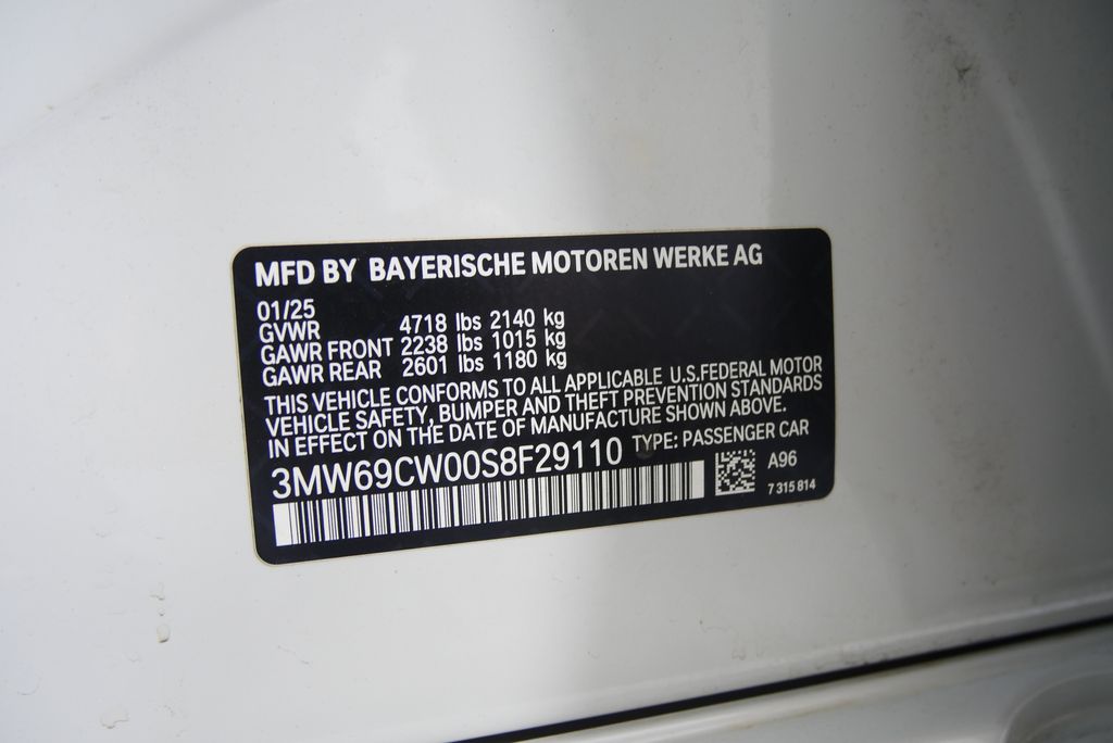 Thumbnail: 2025 BMW 3 Series - 27