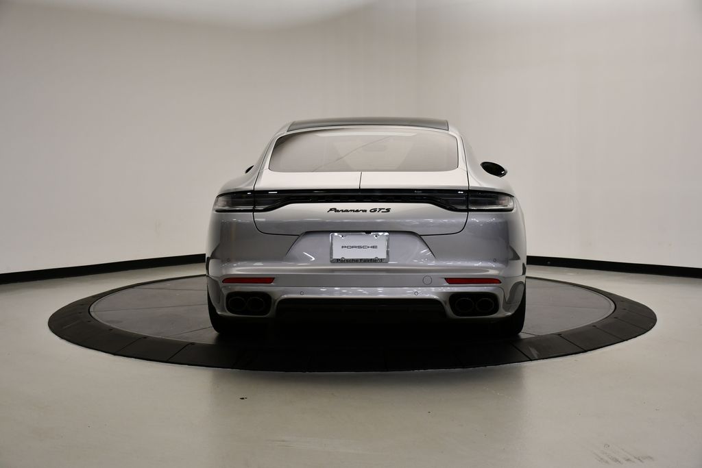 2023 Porsche Panamera GTS 6