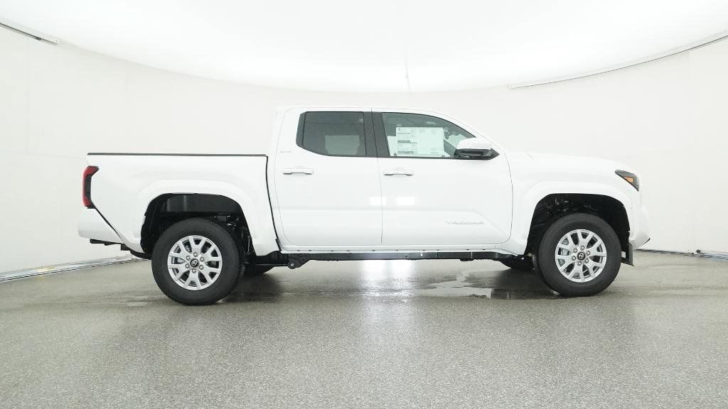 Thumbnail: 2025 Toyota Tacoma - 32
