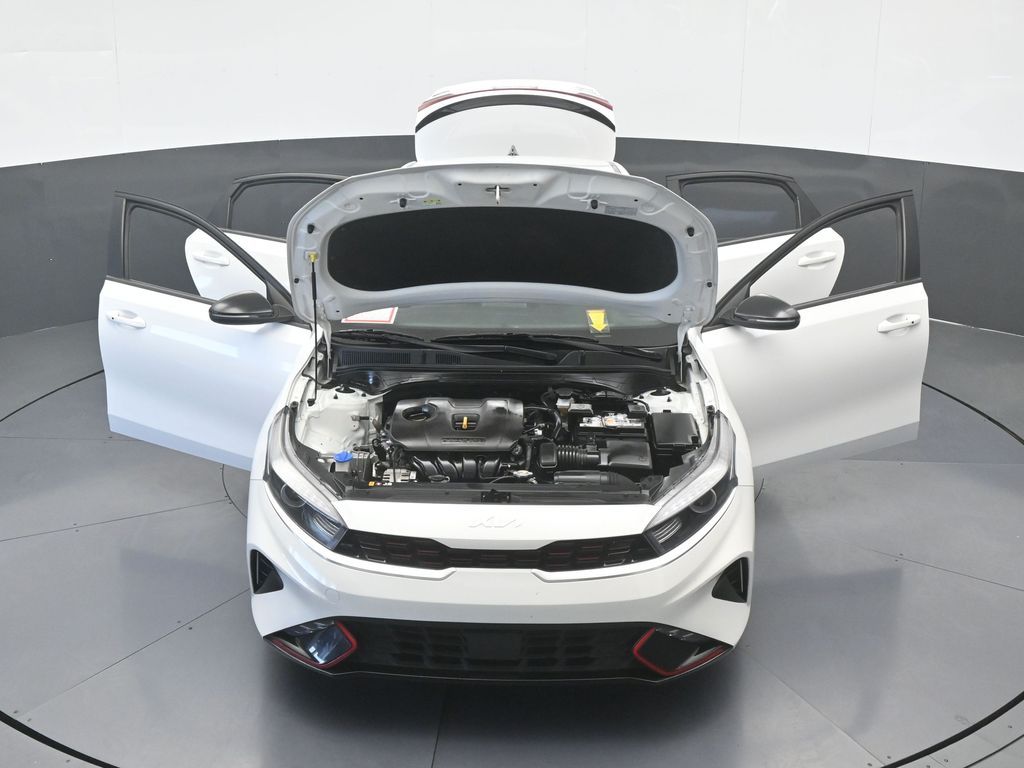 Used 2024 Snow White Pearl Kia GT-Line image 74